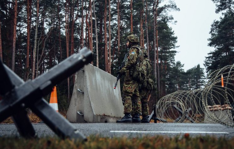 Mass evacuation plans: War in the Baltic region and the ‘self-fulfilling prophecy’